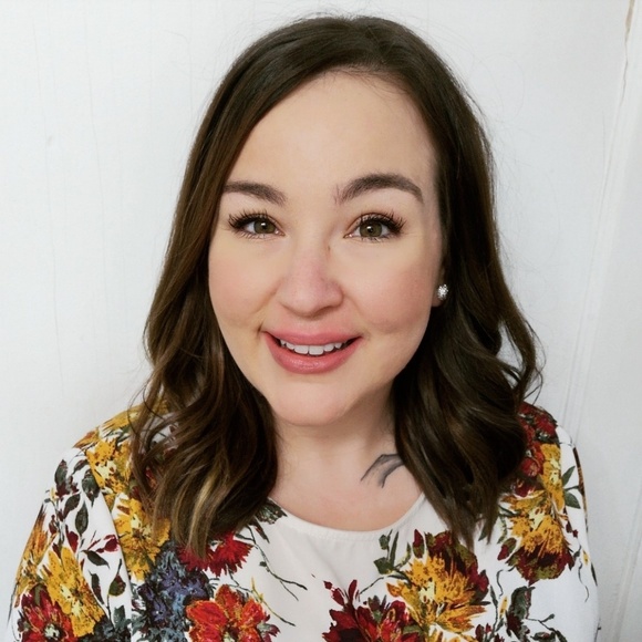 Meet your Posher, Crystal - Picture 1 of 1